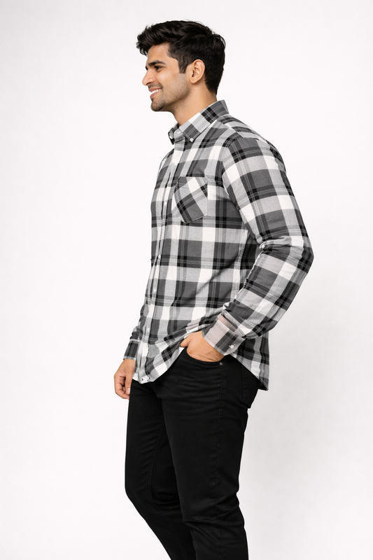 Men Slim Fit Checkered Button Down Collar Casual Shirt | Black checked |