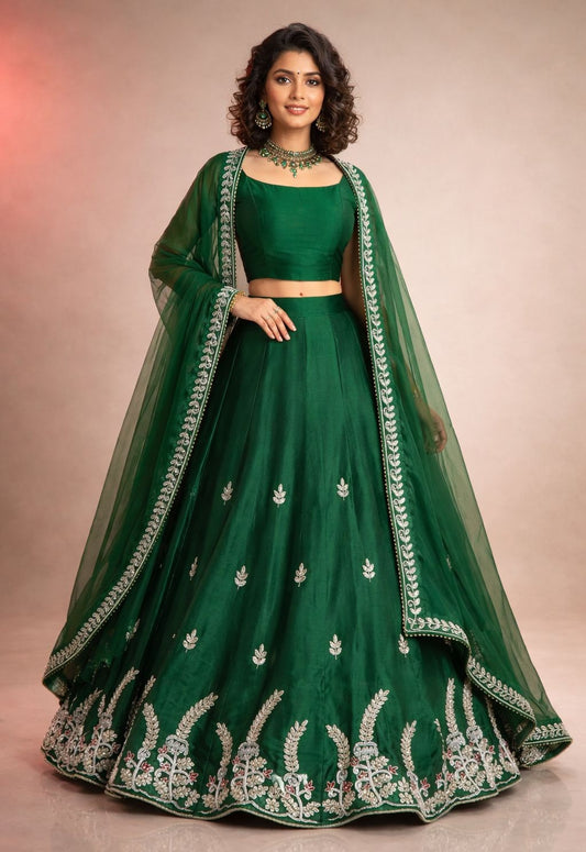 Women Handwork Lehenga with Bearberry Dupatta and Blouse!